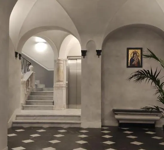 Pellicceria Guest House Genova