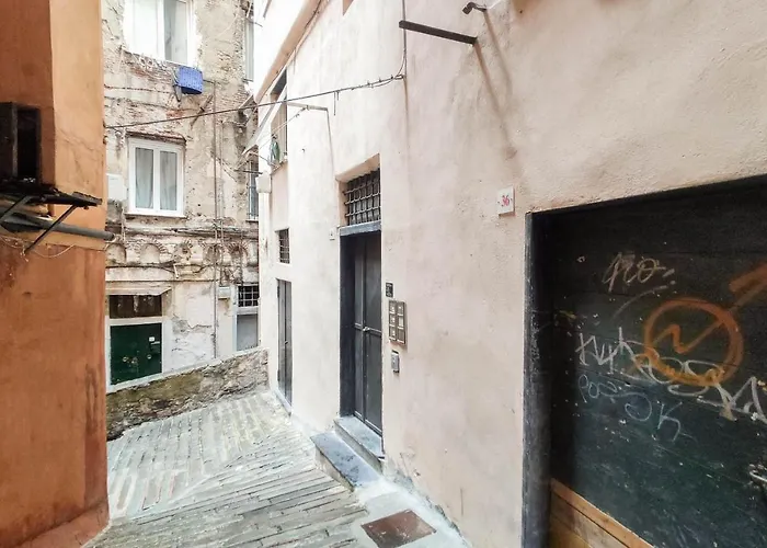 Central & Lovely Apartment In Genova - Netflix!