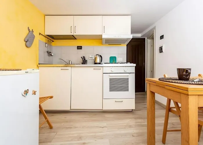 Apartment Adorno 2 - Affitti Brevi Italia Genova