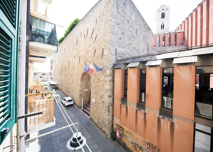 Agostino'S Apartment Genova