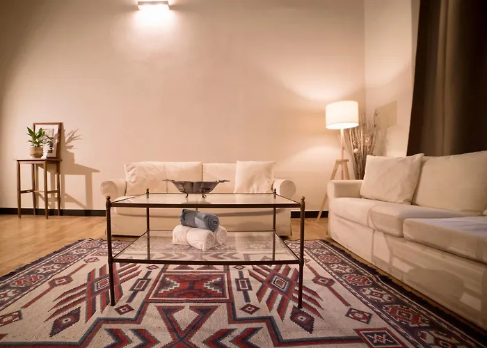 La Loggia Delle Regine Historic Center Apartment In A Period Building, Facing The Aquarium With Wi Fi And Ac Genova