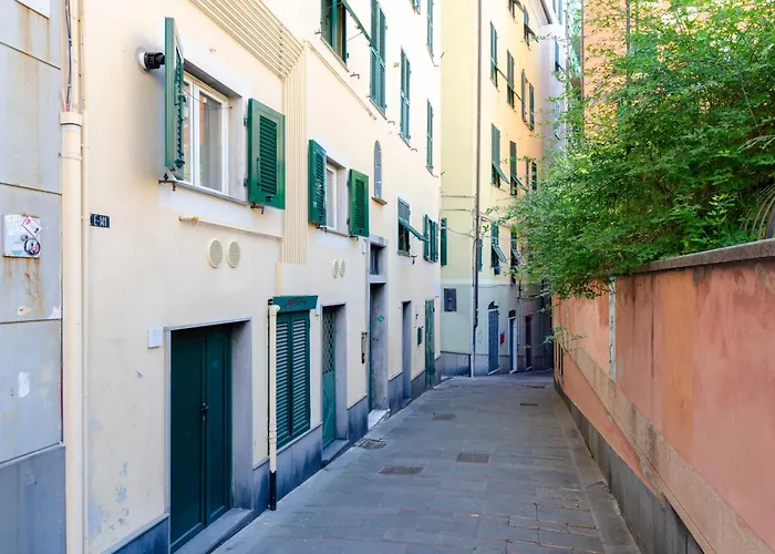 Castelli'S Apartmetnts Fico 1 Genova