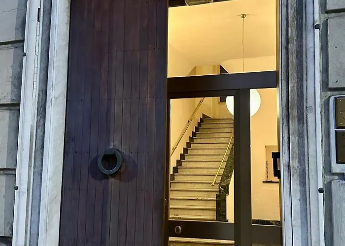 IL RIFUGIO DEI SANTI Centralissimo zona teatri Genova