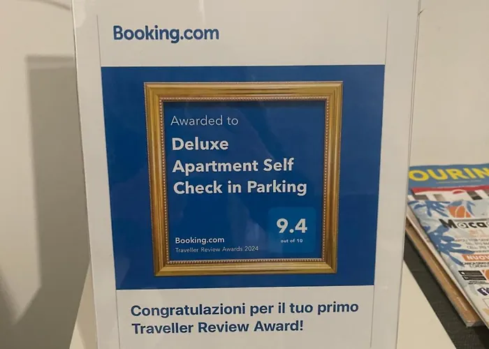 Deluxe Apartment Self Check In Parking Genova