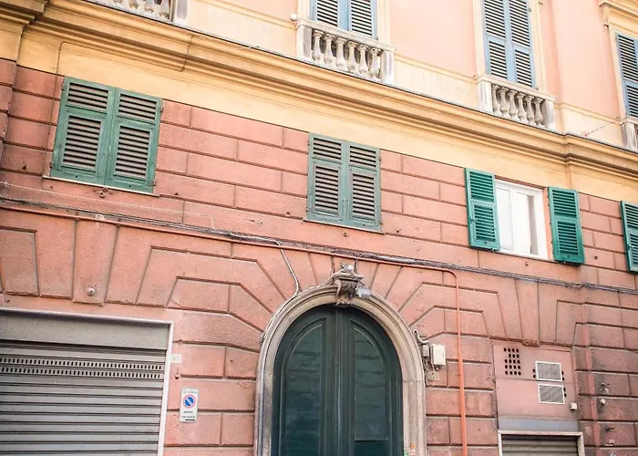 Free Parking - Centro città via Caffaro Genova