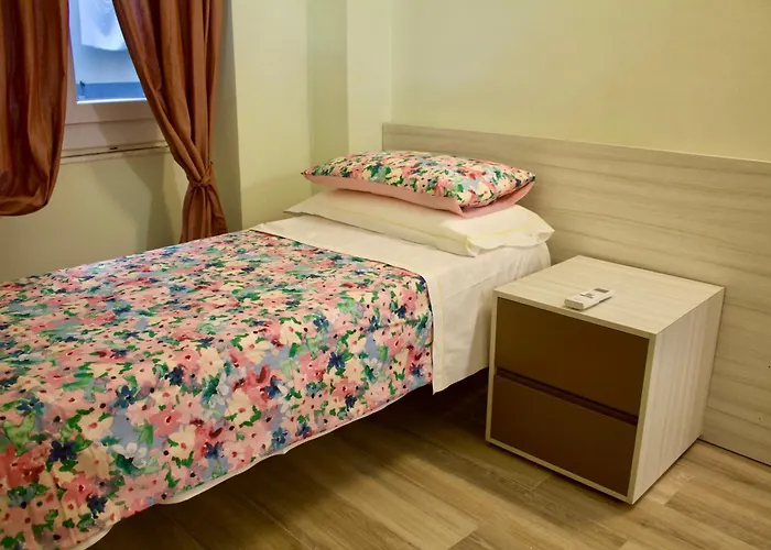 H2ome- Bolzaneto 2 camere wifi AC Genova