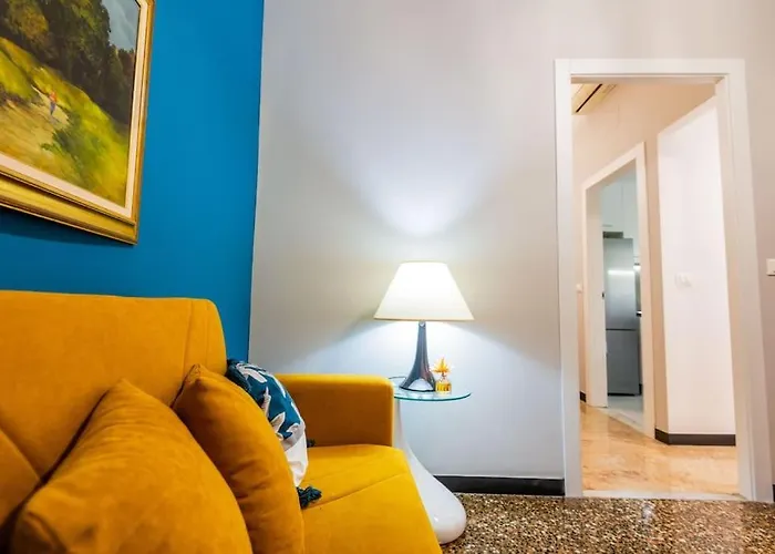 Appartamento Casa Lidia in zona strategica Genova