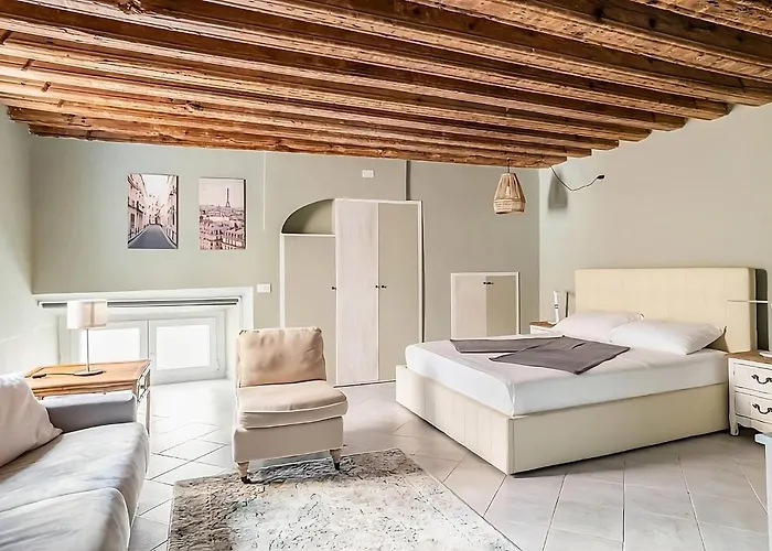 Central, Family-Friendly, Washing Machine, 200M To Aquarium And Metro, 300 Mbps Internet Genova
