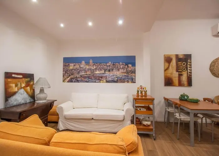 Orange Apartment - Genoa City Center