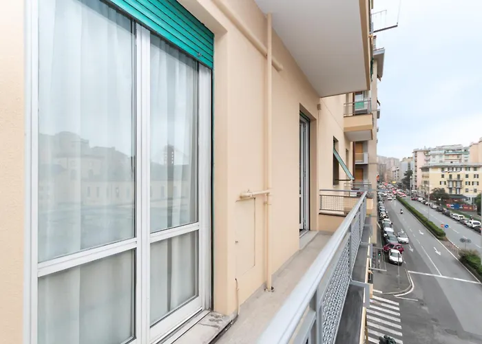 Appartamento 9min CENTRO e STAZIONE FERROVIARIA Genova