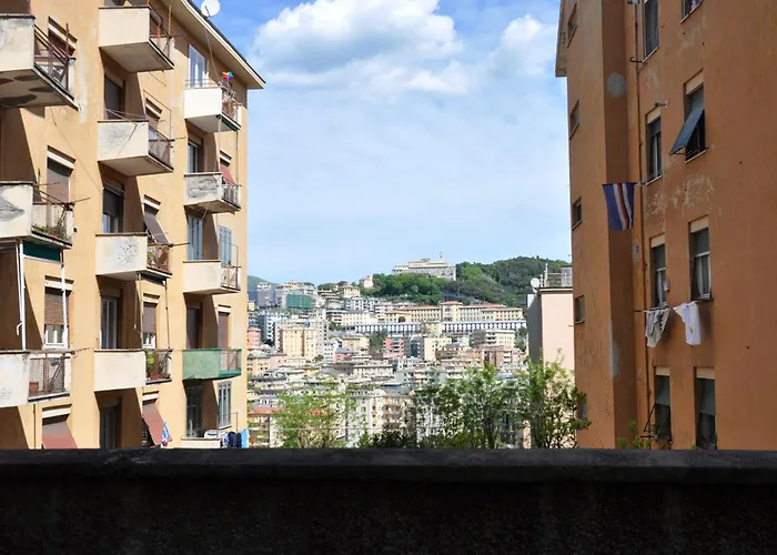 Montallegro 32M Free Parking Genova
