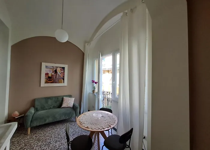L'alcova b&b, a due passi dal centro Genova