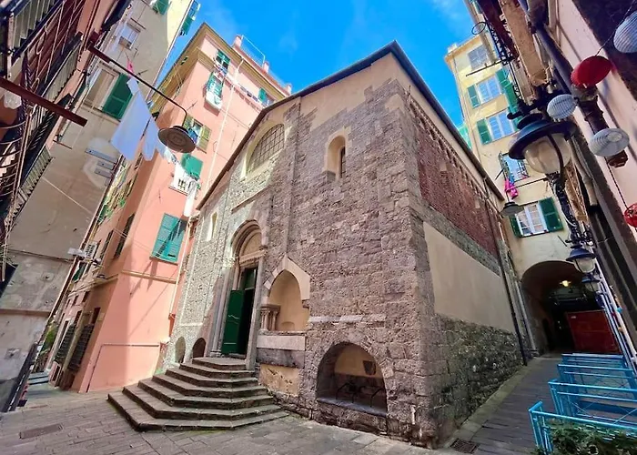 Una Finestra nel Centro storico Genova