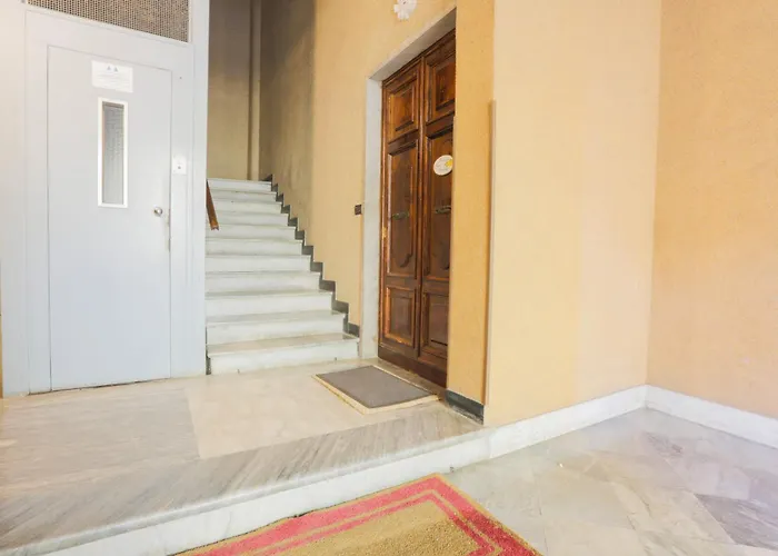 Casa giardino sopra i vicoli di Genova