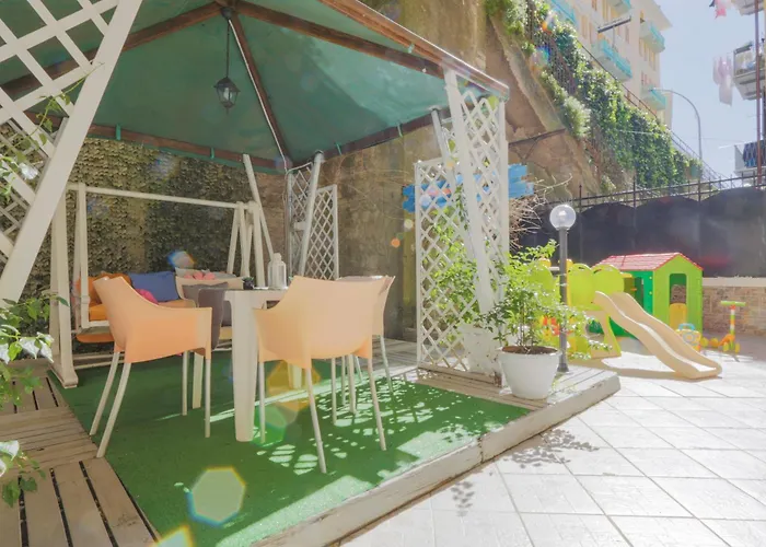 Casa giardino sopra i vicoli di Genova