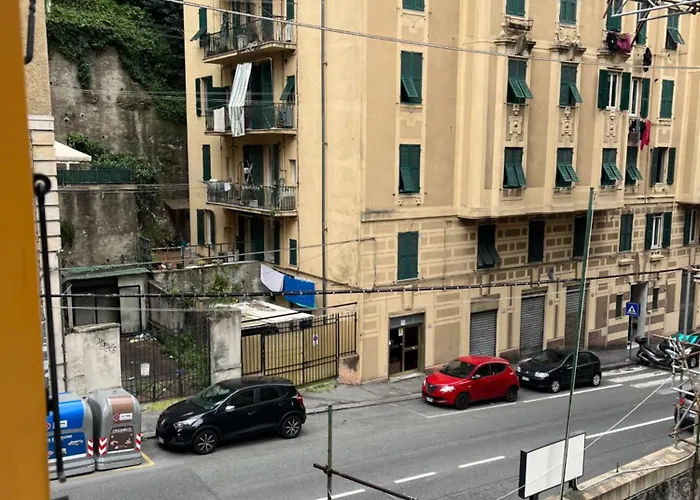 A due passi dalla Lanterna Genova