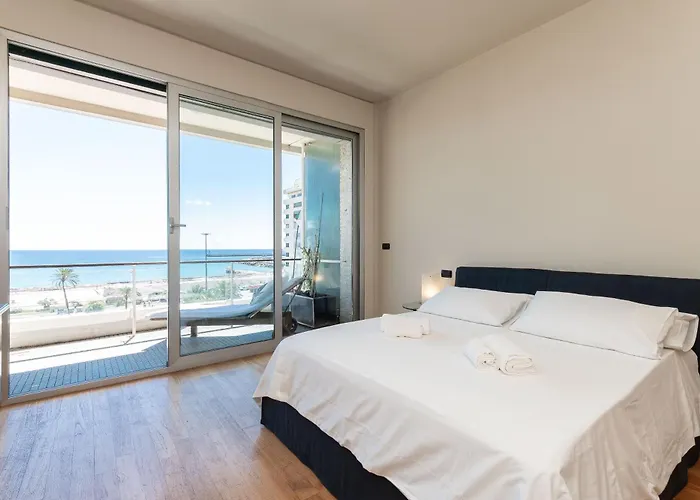 100m dal Mare - Centro Città Genova