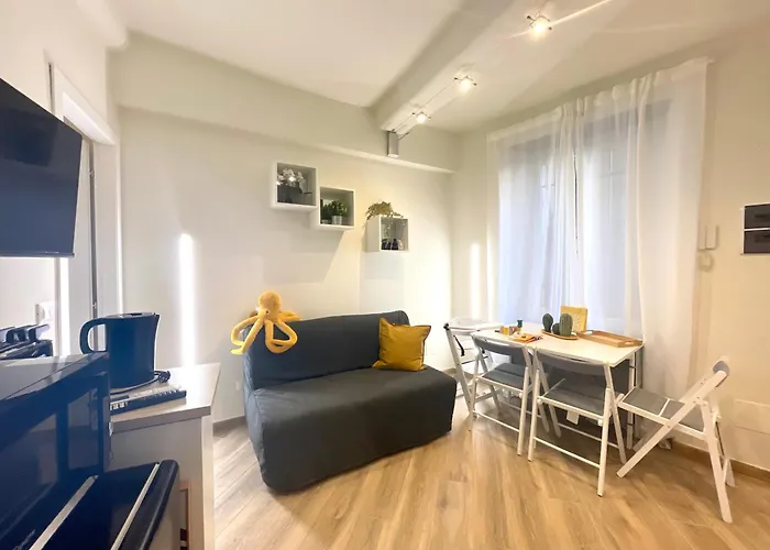 Happy Family Apartments Incantesimo Genova