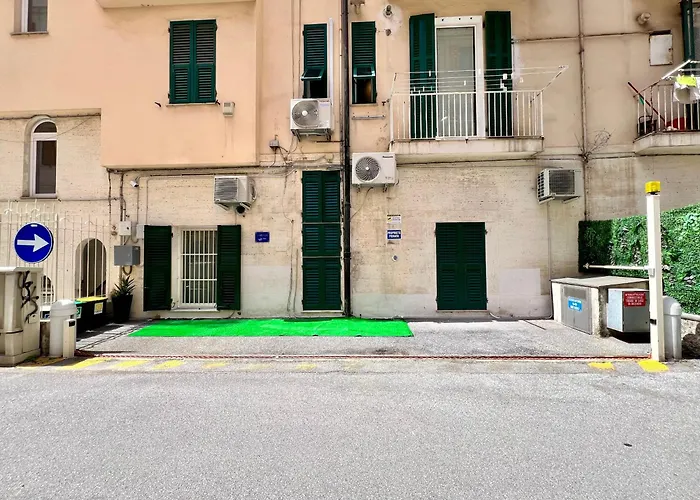 Appartamento a Genova con parcheggio privato a due passi dal mare