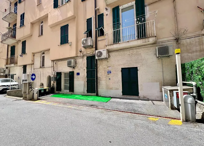 Appartamento a Genova con parcheggio privato a due passi dal mare