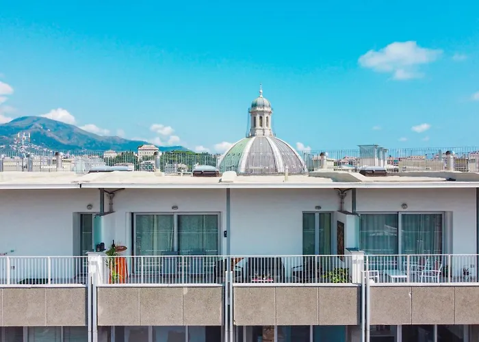 Appartamento Attici con terrazza vista mare e parcheggio grande Genova