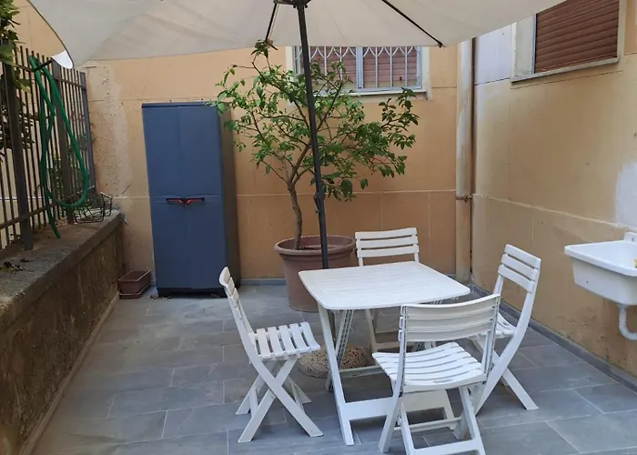 Casa Rosi Vernazzola al mare Genova