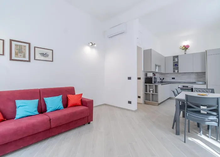 Appartamento Guesthost - Genova Albaro District Comfy Flat