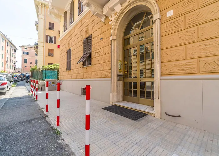 Appartamento Guesthost - Genova Albaro District Comfy Flat