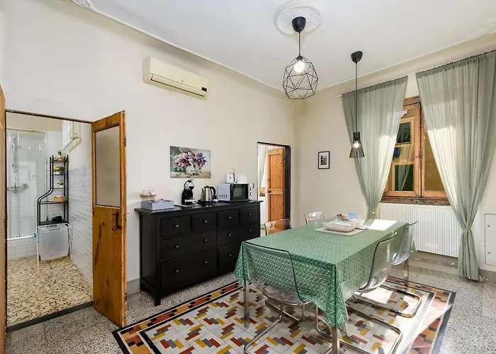 Appartamento Grazioso trilocale vicino Museo Galata Genova