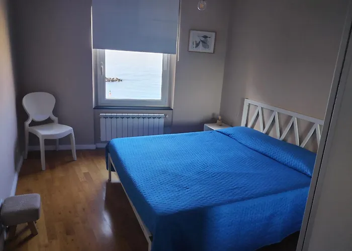 Appartamento Casa Tabata Fronte Mare Genova