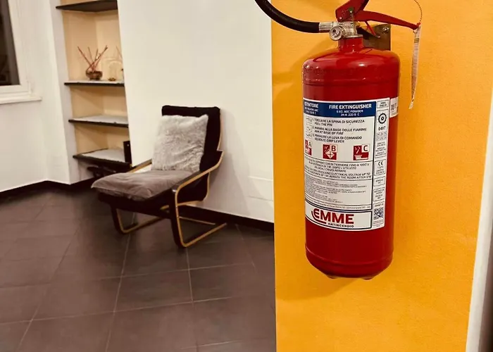 Home sweet appartamento privato 010025-LT-3625 Genova