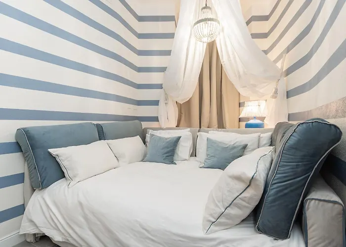 Modern Loft - Aquarium - Old Town - Ac Wi-Fi - Always Open H24 - Best Price! Genova