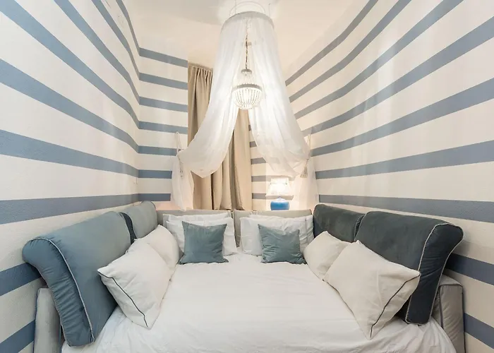 Modern Loft - Aquarium - Old Town - Ac Wi-Fi - Always Open H24 - Best Price! Genova