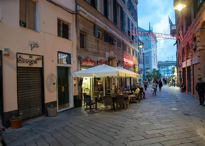 Genoa Holiday - Pieno Centro a 2 passi dall'Acquario