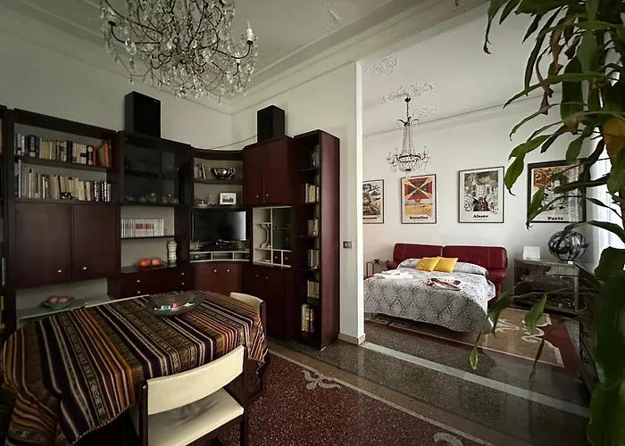 Appartamento Casa Raggio Genova