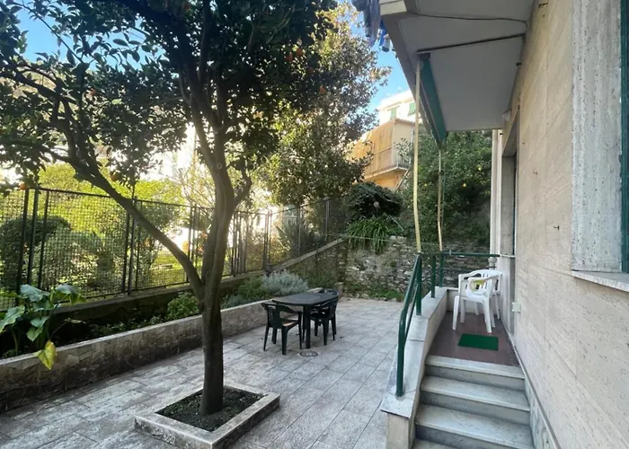 Casa di Aldo: una casa nel centro di Nervi. Genova