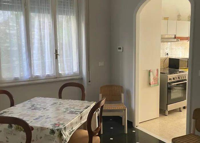 Casa di Aldo: una casa nel centro di Nervi. Genova