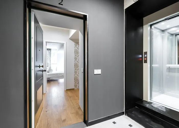 History And Design Apartment Facing The Old Port Genova