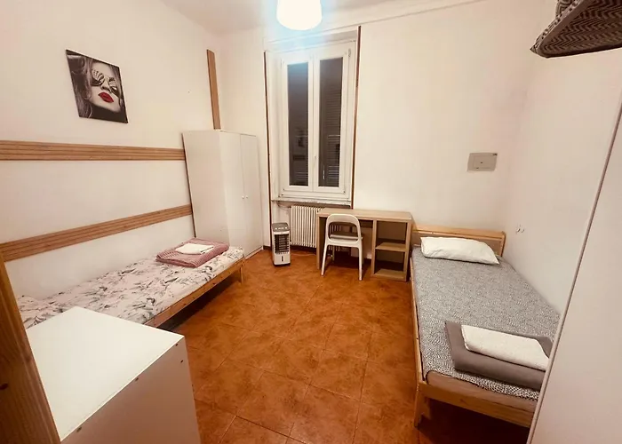 Entire Very Cozy Apartment,Centrum Genova