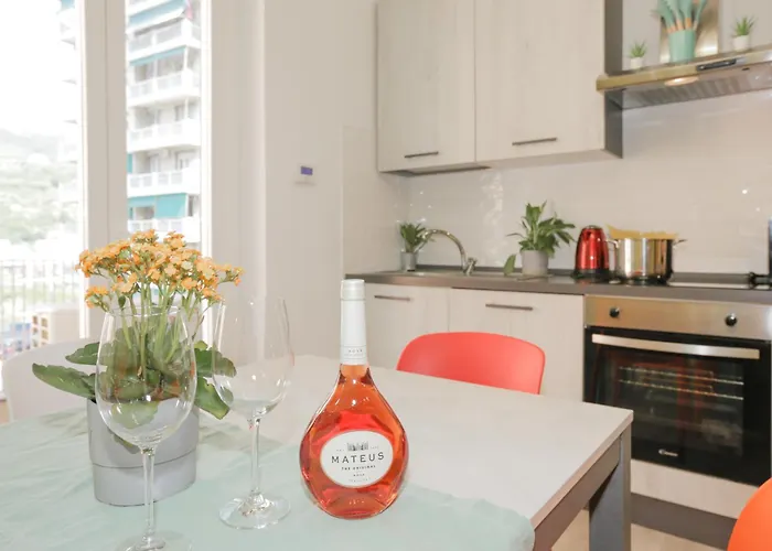 Appartamento Azzurro Adriatico in Genova Est