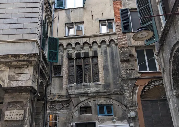 Appartamento 5 Lampadi Loft Genova