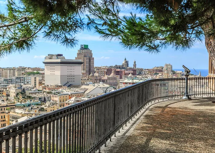 Lanterna View Apartment - Sea View Genova