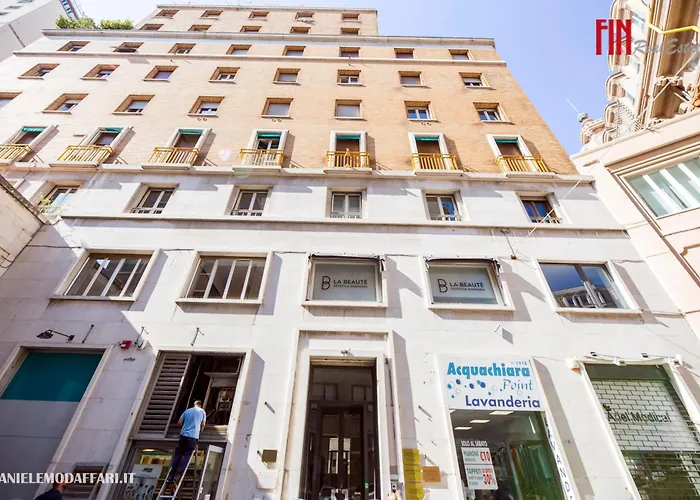 Appartamento Bilocale in Via Carducci -Portoria Genova