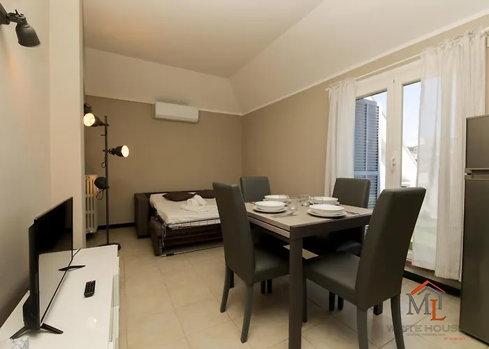 Penthouses With Parking In Palazzo San Paolo By Ml White House Genova
