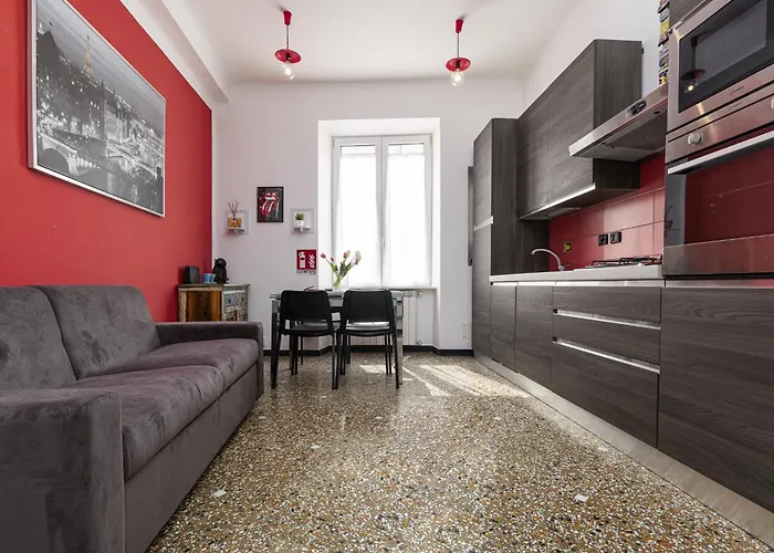 Rosa Homes The Red - Cozy 2 Bedrooms Genoa Historic Center, Aquarium