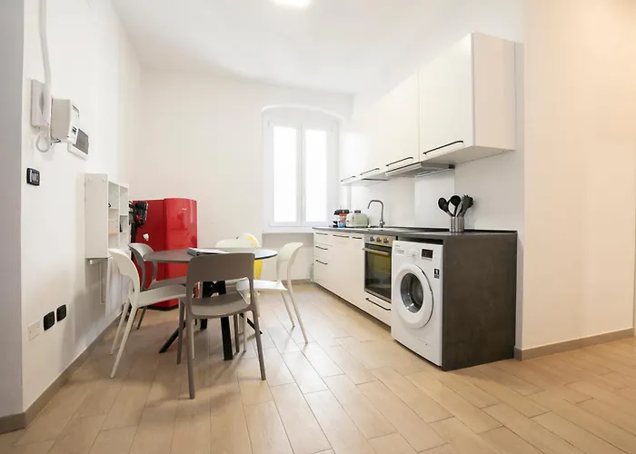 H2ome Principe, 4 camere 2 bagni, AC, vicino alla stazione Principe Genova
