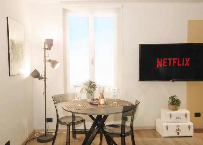 Appartamento Next To Center - 1G Wifi - Netflix - Self Check-In Genova
