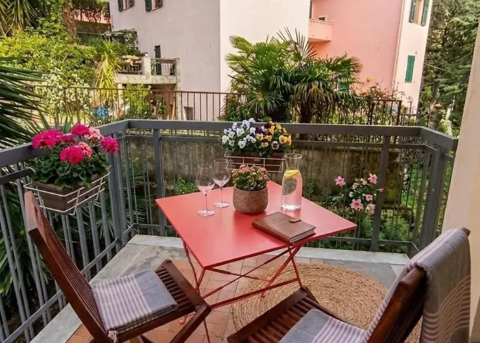 Forti Genova-Free Parking Castellaccio Apartment