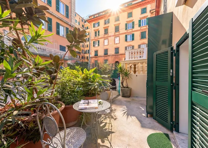 Central Flat In Genova - Happy Rentals