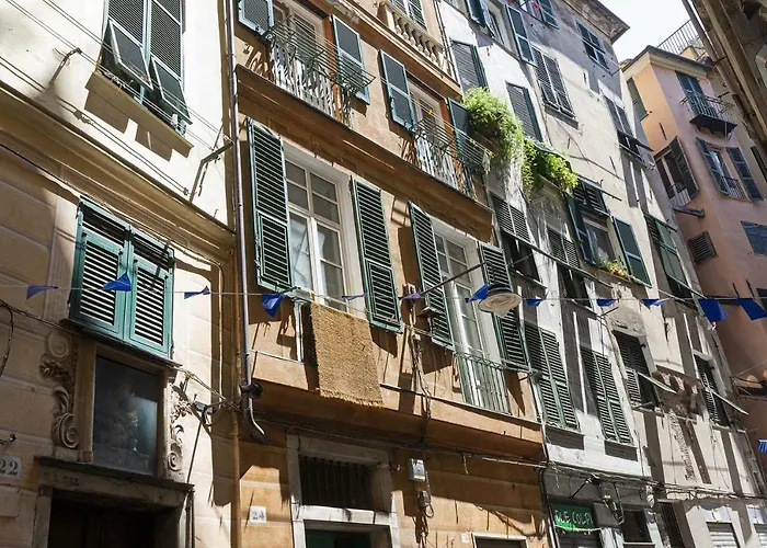 Appartamento Sui tetti del centro di Genova by Wonderful Italy
